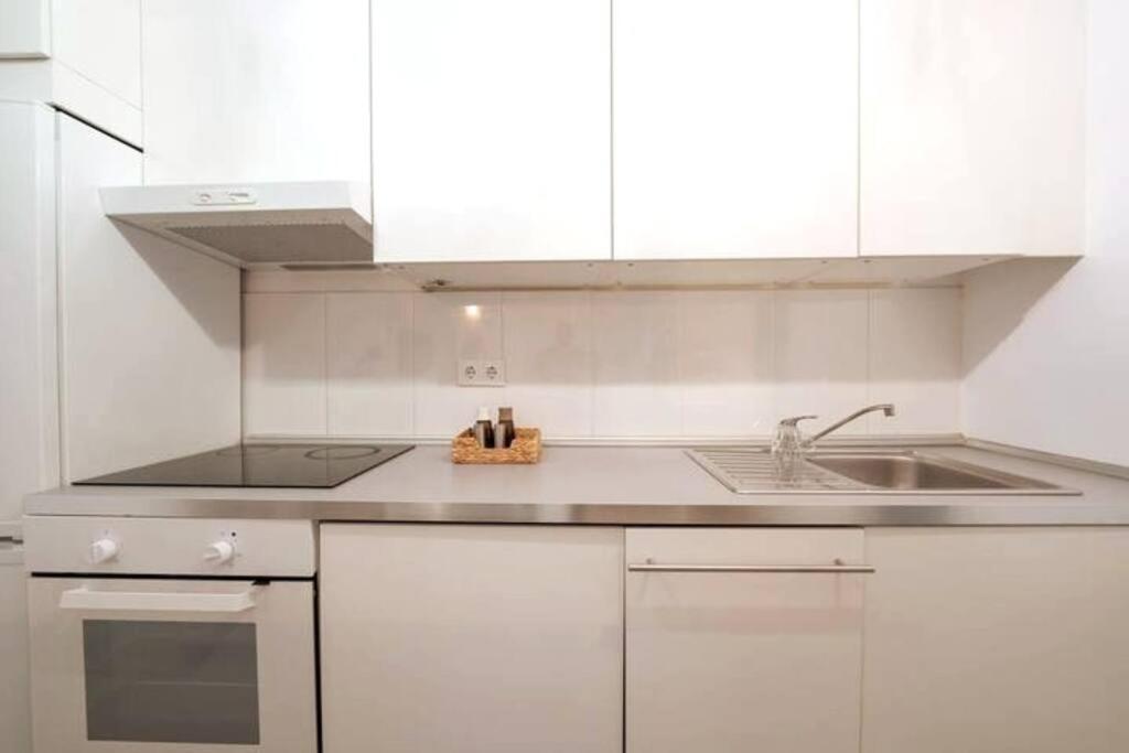 Apartamento A Estrenar En Calle Alcazares Siviglia Esterno foto