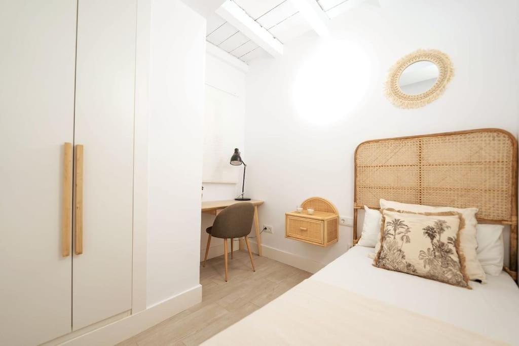 Apartamento A Estrenar En Calle Alcazares Siviglia Esterno foto